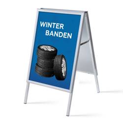 Kundenstopper A1 Komplettset Winterreifen Niederländisch