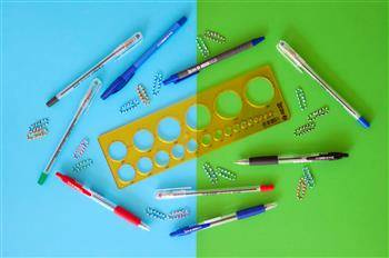 Długopis biurowy 0,7mm MemoBe niebieski etui 1 szt.