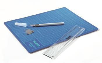 ZESTAW DO CIĘCIA DAHLE : MATA,SKALPEL,ZAPASOWE OSTRZA, LINIJKA, NAKŁADKA OCHRONNA