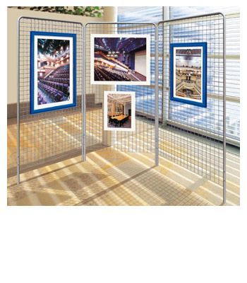 Metalowa konstrukcja ekspozycyjna