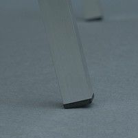 Potykacz plakatowy 32 mm - plecy z blachy, narożniki zaokrąglone