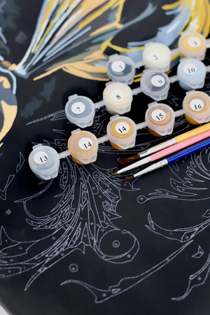 Malowanie po numerach BRUSHME, 40x50 cm, czarne płótno, gold, złoty owoc, 1 szt., w pudełku