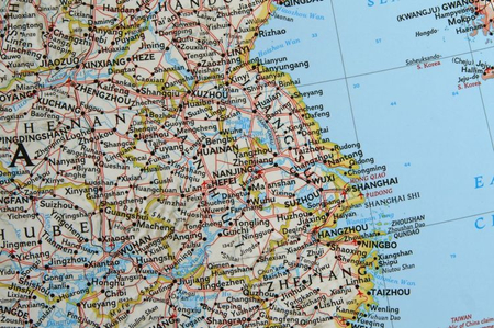 Chiny. Mapa ścienna Chin administracyjno drogowa 1:7,8 mln. 84x60 cm