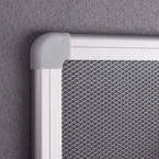 Tablica Pin-mag w srebrnej ramie