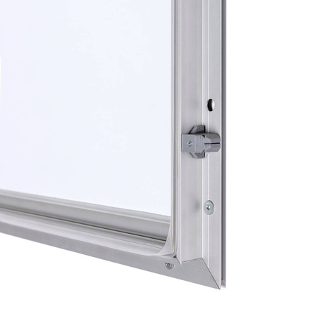 Outdoor Lockable Showcase Slim 8 x A4