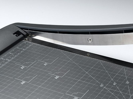 Gilotyna do papieru REXEL ClassicCut CL410 A4, dł. cięcia 39cm, srebrna