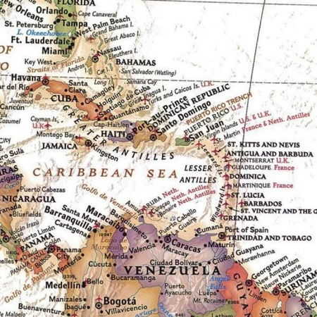 Mapa korkowa Świata - polityczna; ekskluzywna National Geographic